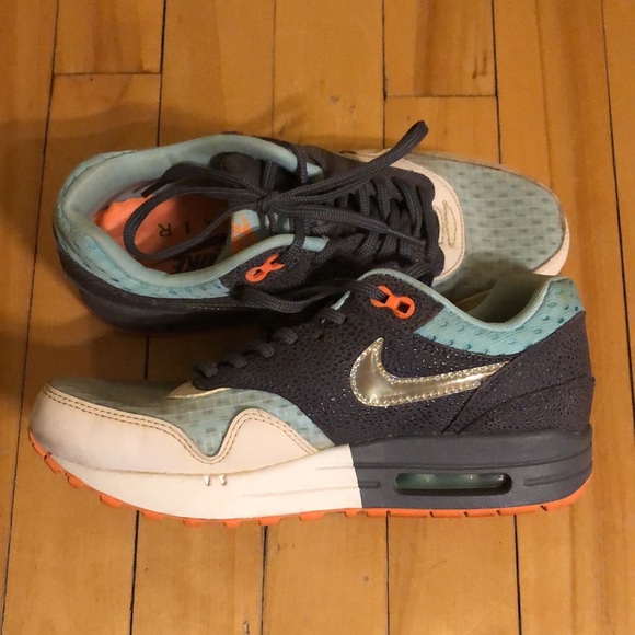 Nike Air Max - Picture 1 of 5